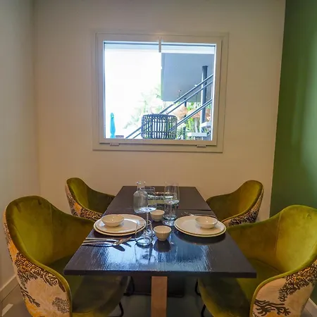Apartment Blue Hill - Only Adults Sitges