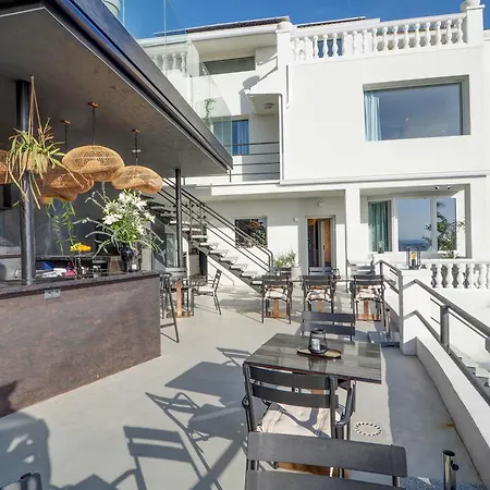 Blue Hill - Only Adults Apartment Sitges