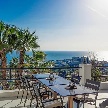 Bluehillsitges - Only Adults Sitges