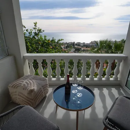 Bluehillsitges - Only Adults Apartamento