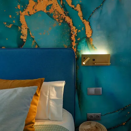 Bluehillsitges - Only Adults