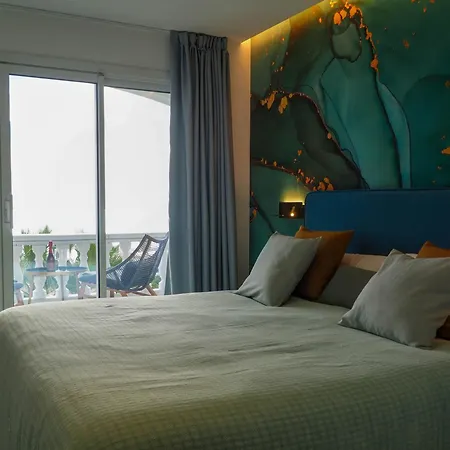 Bluehillsitges - Only Adults