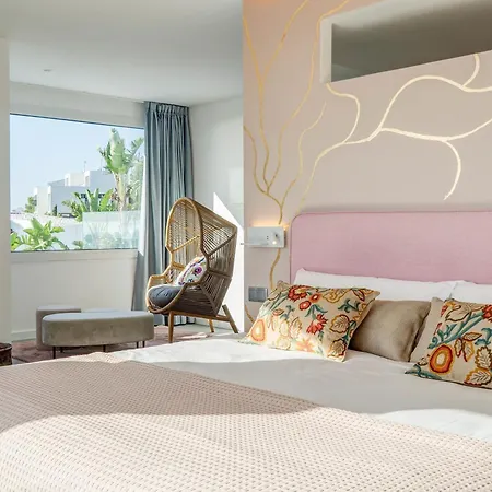 Bluehillsitges - Only Adults Appartement