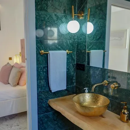 Bluehillsitges - Only Adults Σίτζες