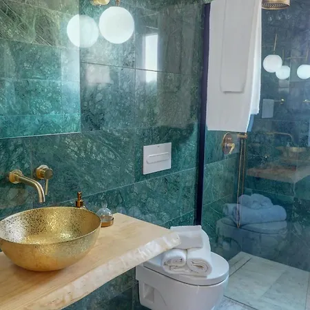 Bluehillsitges - Only Adults * Σίτζες