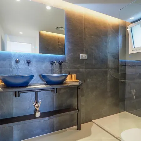 Apartment Bluehillsitges - Only Adults *