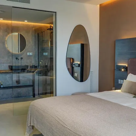 Bluehillsitges - Only Adults *