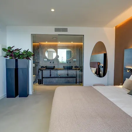 Bluehillsitges - Only Adults * Σίτζες