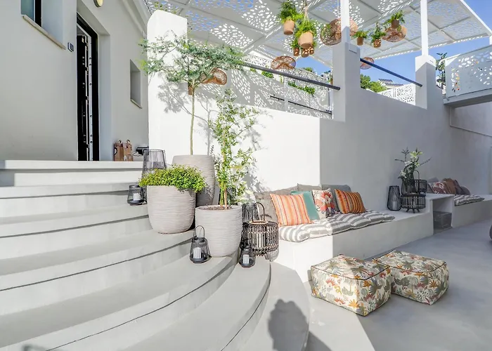 Bluehillsitges - Only Adults * シッチェス