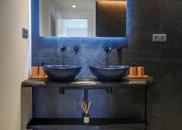 Bluehillsitges - Only Adults *