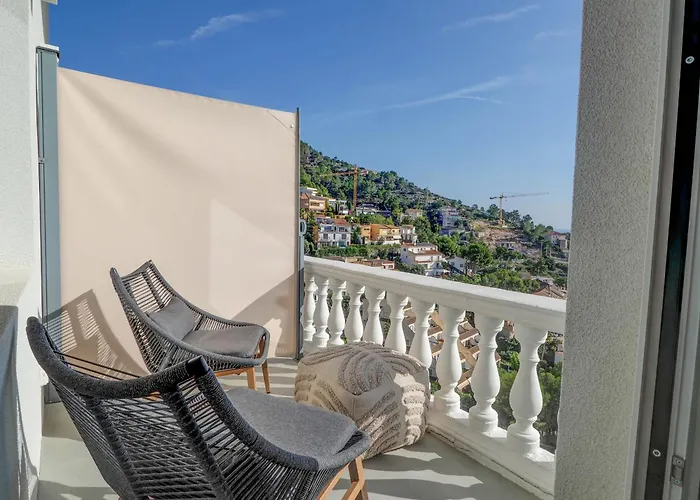 Bluehillsitges - Only Adults